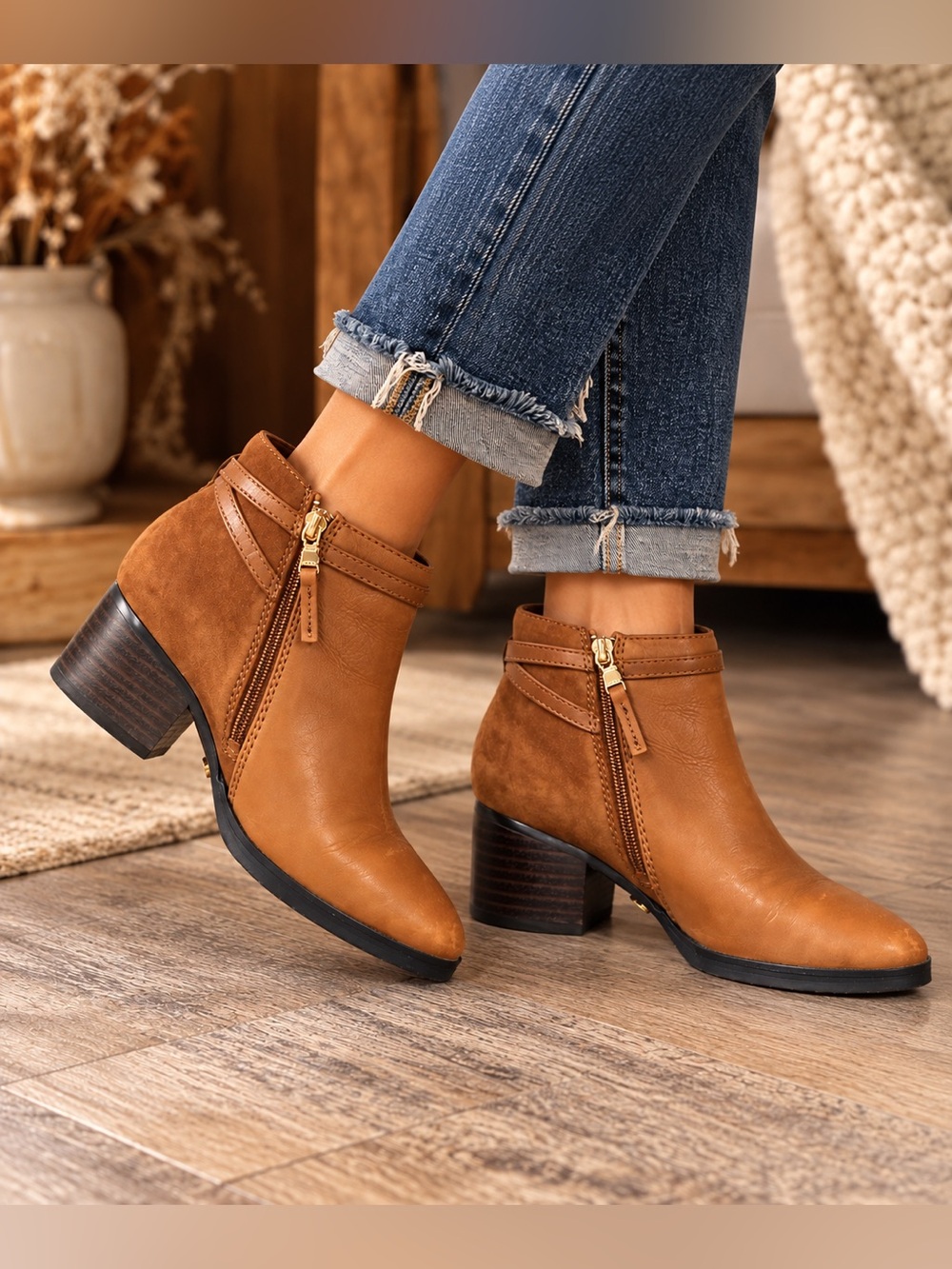 Lauren Ralph Lauren Cognac Leather Suede Ankle Boots Gold Zip Size 5.5